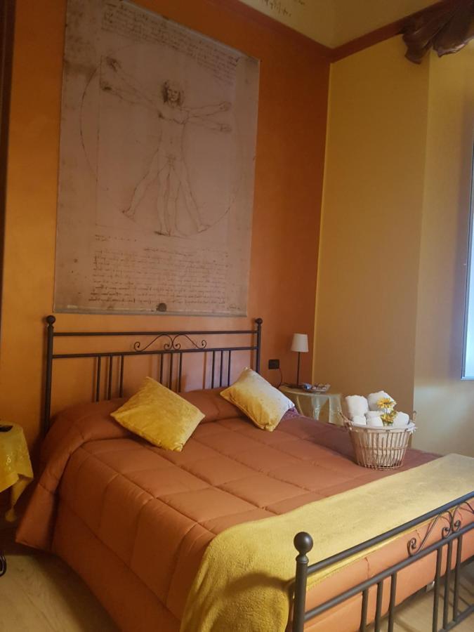 Ghiro Ghiotto Bed & Breakfast Пиетра Лигуре Екстериор снимка