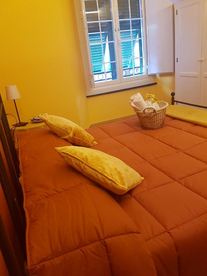 Ghiro Ghiotto Bed & Breakfast Пиетра Лигуре Екстериор снимка
