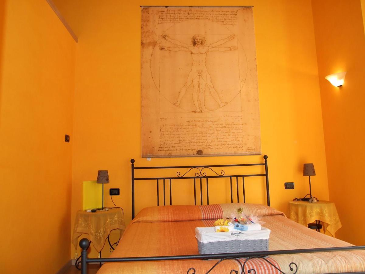 Ghiro Ghiotto Bed & Breakfast Пиетра Лигуре Екстериор снимка